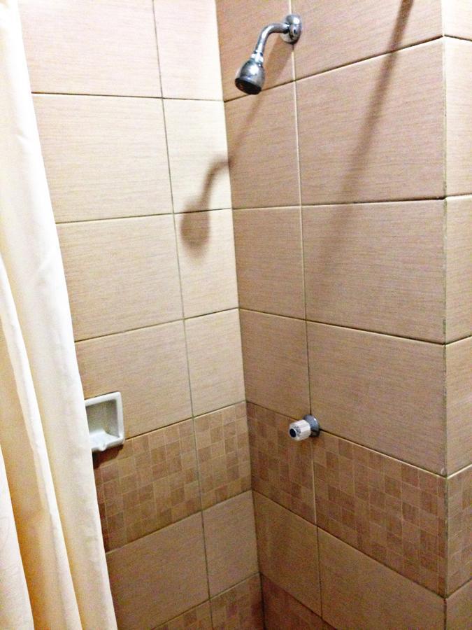 Greensa Inn Surabaya Kültér fotó