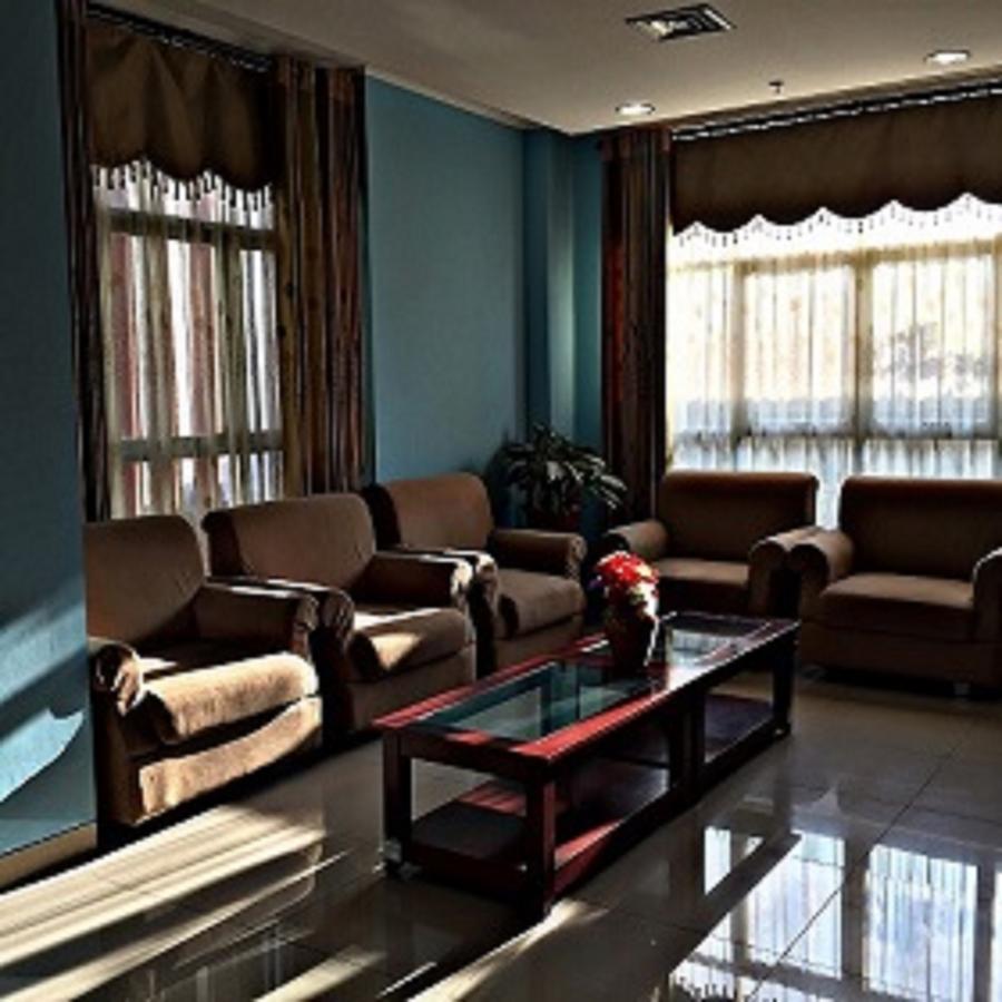 Greensa Inn Surabaya Kültér fotó