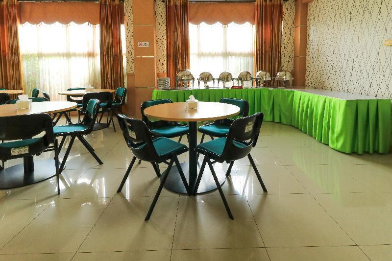 Greensa Inn Surabaya Kültér fotó