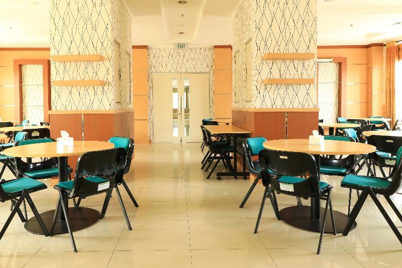 Greensa Inn Surabaya Kültér fotó